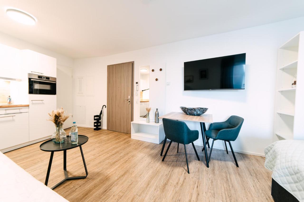 Zentrahome - Zentral Outlet Business Smarttv Balkon ميتسنغن المظهر الخارجي الصورة